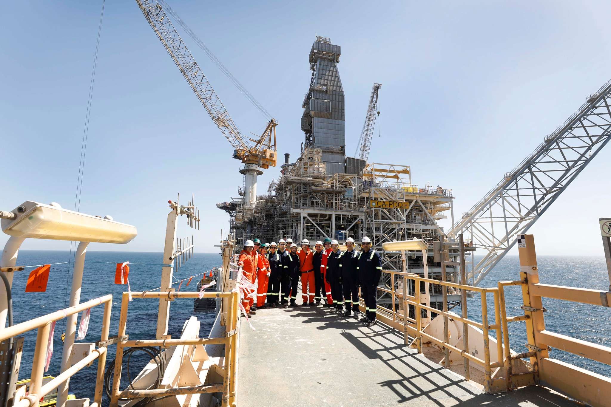 SOCAR delegation visit to Central Azeri platform | News | Home
